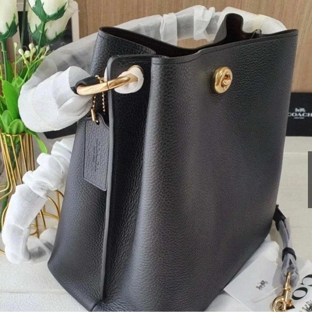 Coach Charlie Bucket Shoulder Crossbody Bag